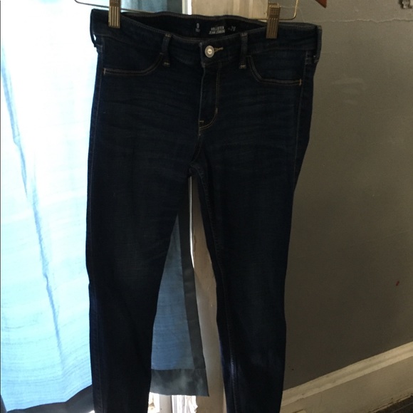 Dark Hollister Jeans - Picture 1 of 2